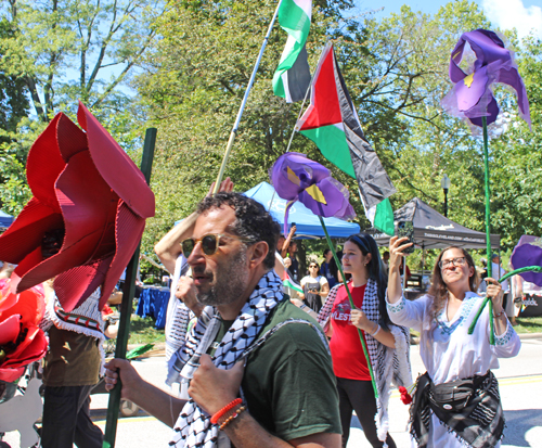 Cleveland Palestinian Garden in the Parade of Flags at One World Day