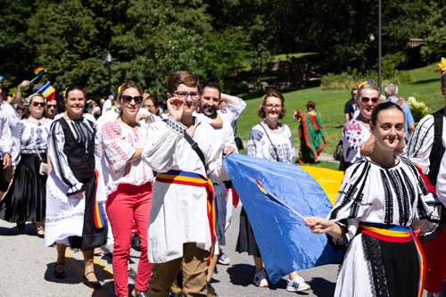 Romanian Cultural Garden in Parade of Flags on One World Day 2025