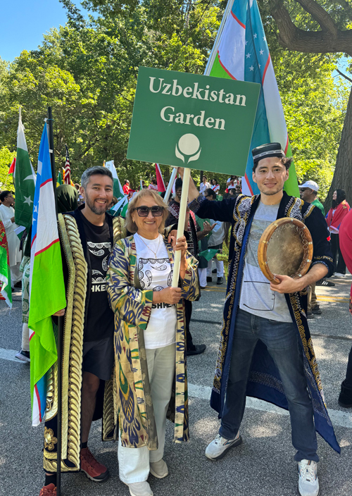 Uzbek Cultural Garden in the Parade of Flags on One World Day 2025