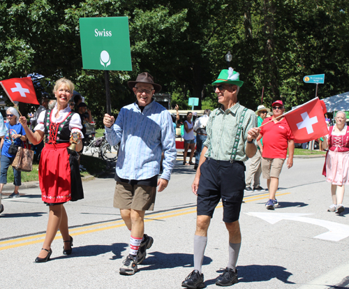Swiss community in the Parade of Flags on One World Day