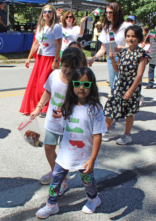 Iranian community in Parade of Flags on One World Day 2025