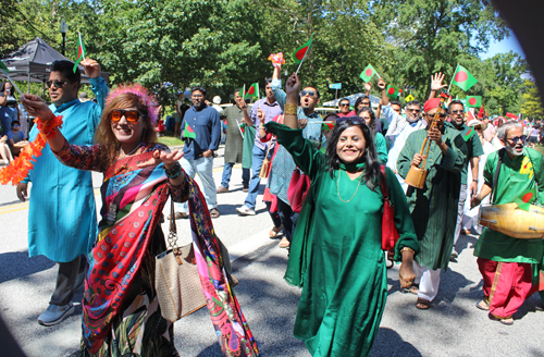 Bangladesh community in Parade of Flags on One World Day 2025