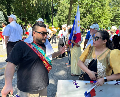 Filipino community in the Parade of Flags on One World Day 2025