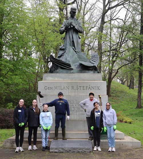 Slovak Cultural Garden on Earth Day