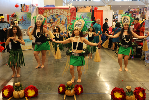 Pacific Paradise Entertainment Polynesian dance at Fan Expo