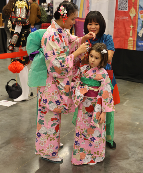 Sho-Jo-Ji Japanese Dancers at 2026 Cleveland Fan Expo