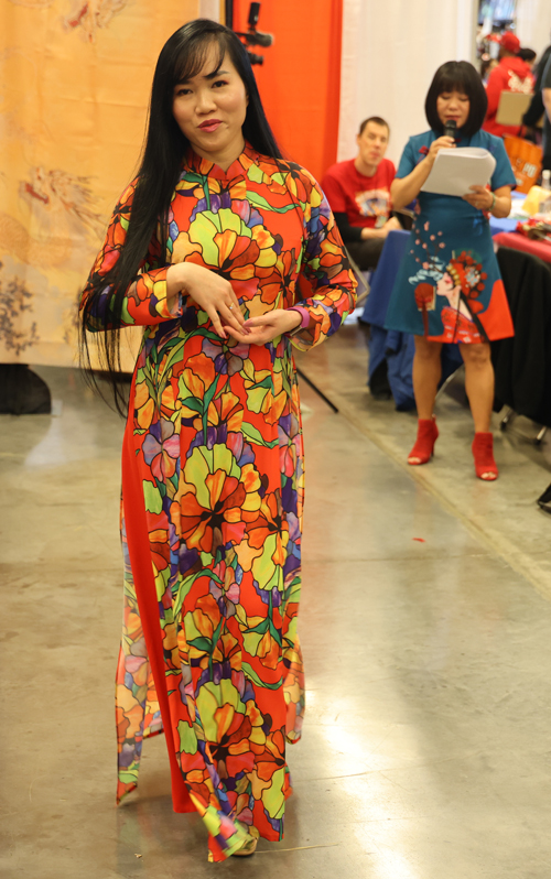 Vietnamese community in Fashion Show
