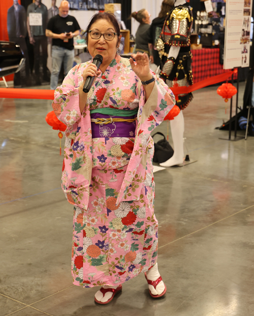 Beverly of Sho-Jo-Ji Japanese Dancers at 2026 Cleveland Fan Expo