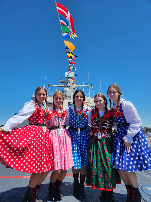 PIAST Polish Folk Song and Dance Ensemble and USS Cleveland