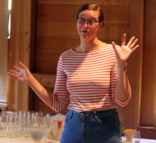 Dunham Tavern's Gloria speaking