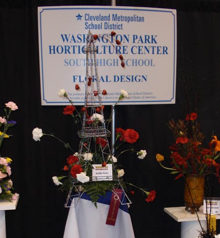 Floral designs from Cleveland school kids at the 2009 Cleveland Home and Garden Show (photos by Dan Hanson