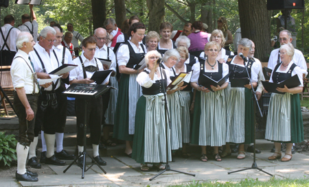 Cleveland German Music Choir in German Cultural Garden