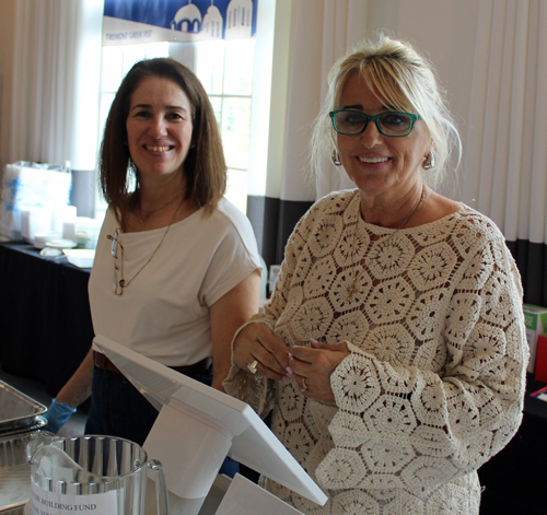 Tremont Greekfest lady volunteers