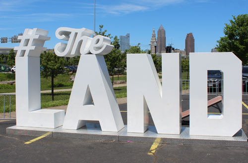 The Land Photo Opp