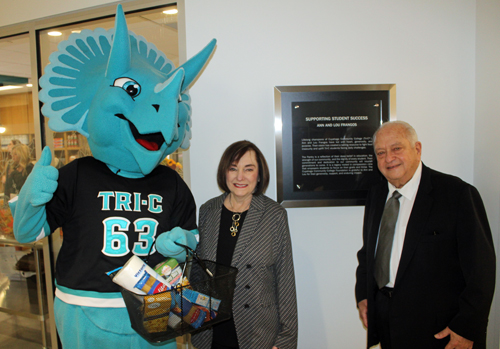Ann and Lou Frangos with Stomp