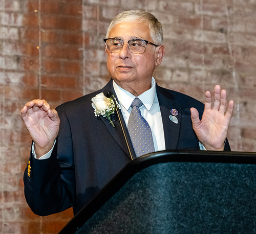 Anjan Ghose receives Debbie Hanson Forever Young Award