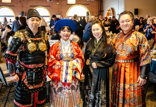 Johnny Wu, Oanh Powell, Lisa and Wayne Wong