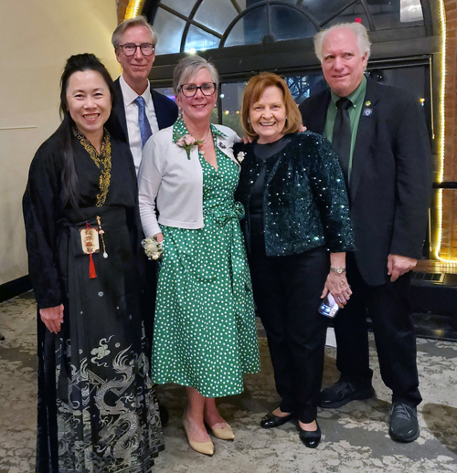 Lisaw ong, Sheila Crawford Mary Anne DeGrandis Baucco