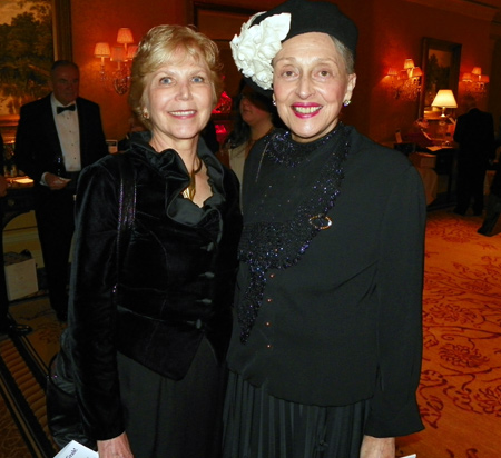 Dr. Evy Neufeld and honoree Helen Moss