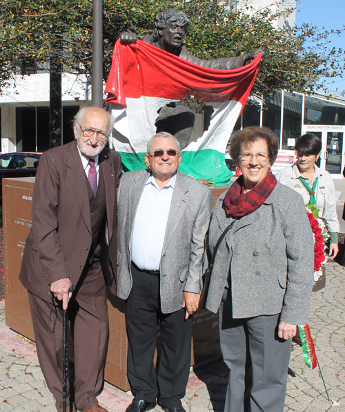 Ernie Mihaly with 1956er Imre Balogh and wife Carolyn