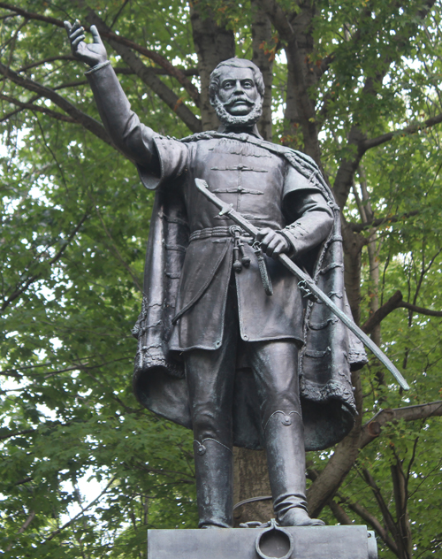 Statue of Lajos Kossuth in Cleveland