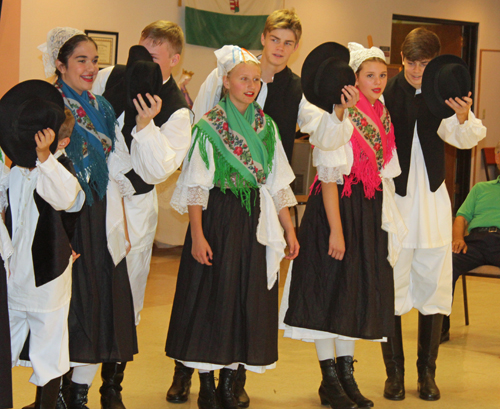 leveland Junior Tamburitzans at St. Elizabeth of Hungary Church