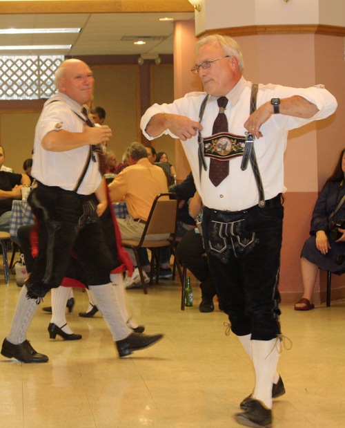 Gottscheer Tanz Und Spielkreis Austrian Dance Group