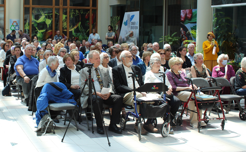Crowd at Hungarian Museum 40th