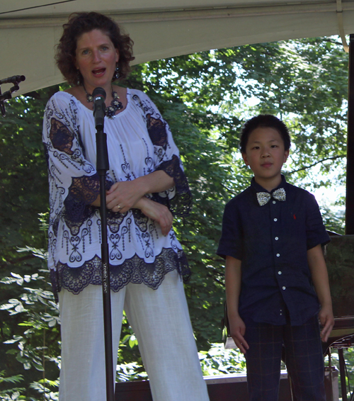 Vera Holczer-Waroquet with Freddie Wong