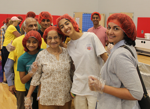 Richfield Rise Against Hunger Event Volunteers