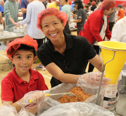 Richfield Rise Against Hunger Event Volunteers