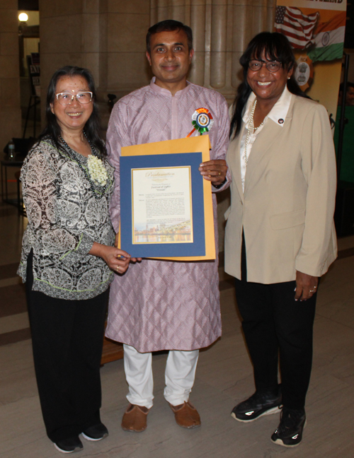 Chia, Shekar and Angela Shute-Woodson
