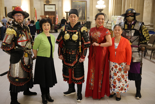 Phoenix Club and Silk Road