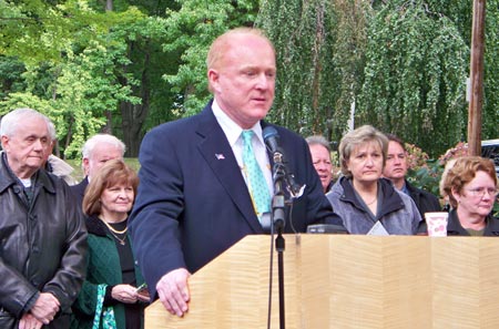 Ed Crawford - Cleveland Irish Cultural Garden photos by Dan Hanson