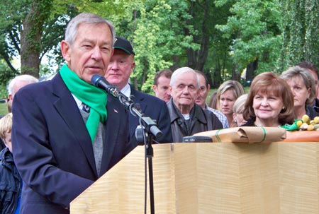 Senator George Voinovich