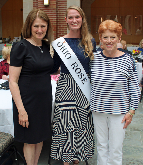 Sarah McInerney 2022 Ohio Rose of Tralee - Maureen Hennessey, Sara Mcinerney, (Rose Of Tralee) and Colleen Dunne