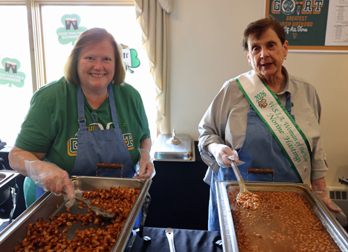 Volunteers make it happen - Kitchen Crew