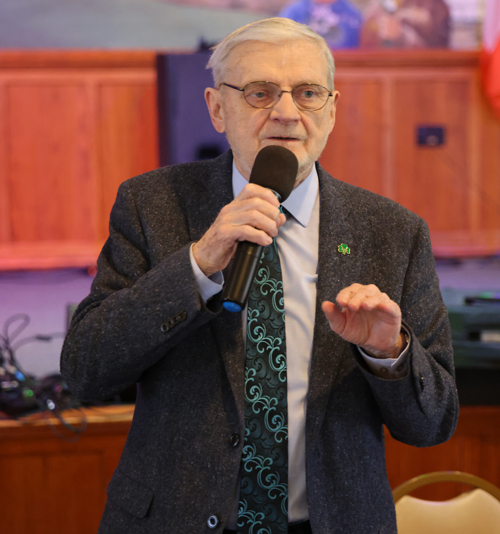 Gerry Quinn on the radio