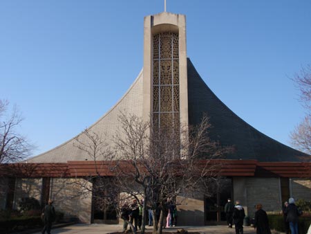 Saint William's Church in Euclid (photos by Dan Hanson)