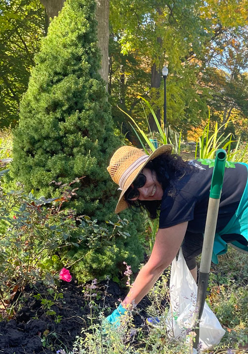 Italian Cultural Garden Clean up crew