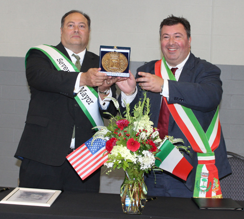 Mayor Anthony D. Biasiotta of The City of Seven Hills and Mayor Simone Costanzo of Coreno Ausonio