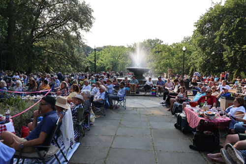 Italian Cultural Garden crowd