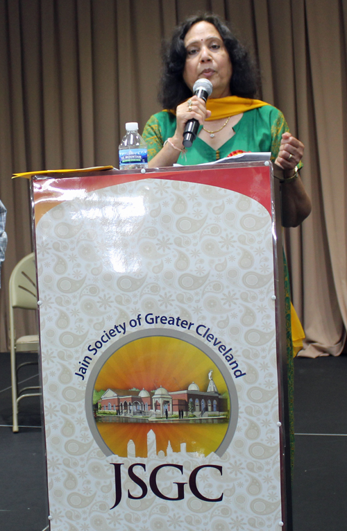 Speaking at Jain refugee event