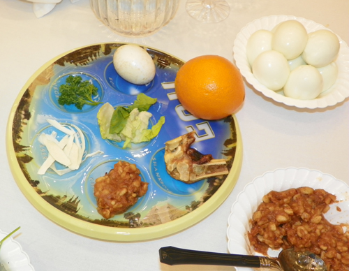 Seder plate with an orange