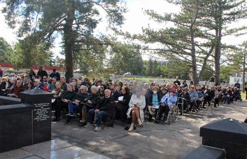 Crowd at Kol Israel event