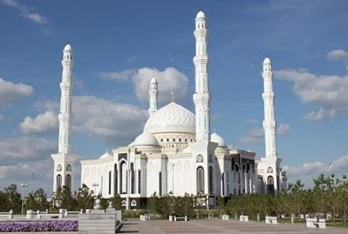 Hazrat Sultan (Holy Sultan) Mosque 