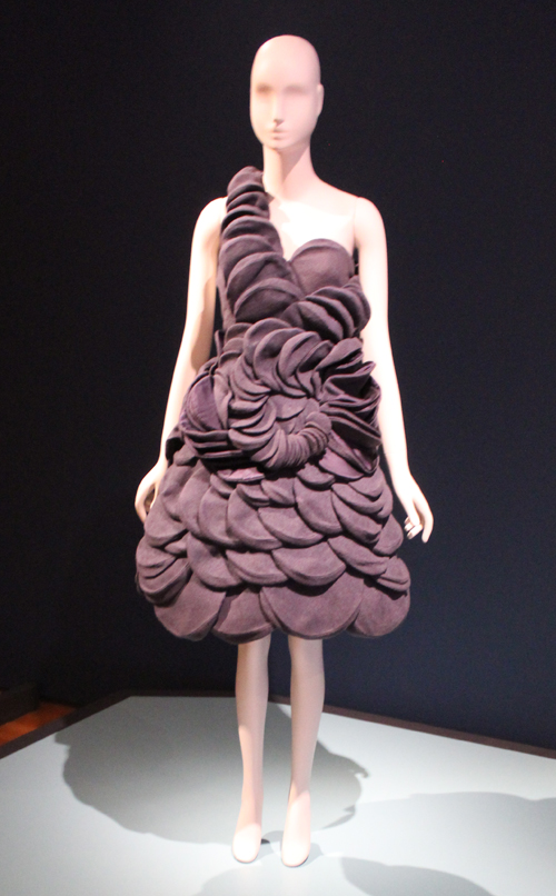 Lie Sang Bong dress from 2008