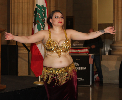 belly dancer Amina