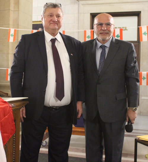 Fahim Gemayel receives honor from ALCC