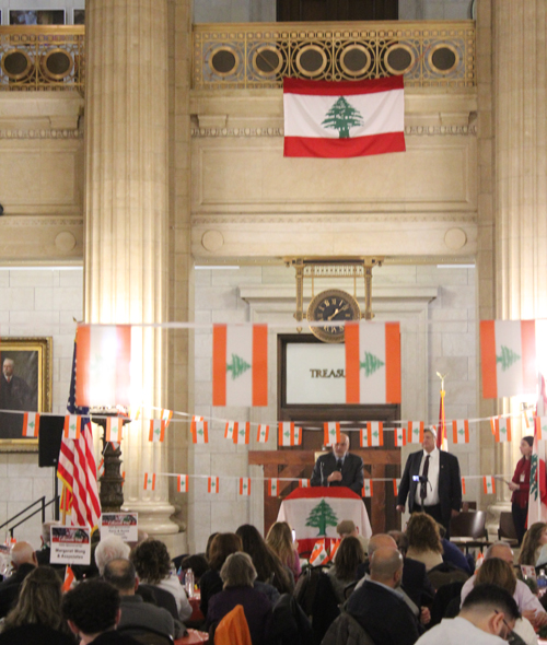 Fahim Gemayel receives honor from ALCC